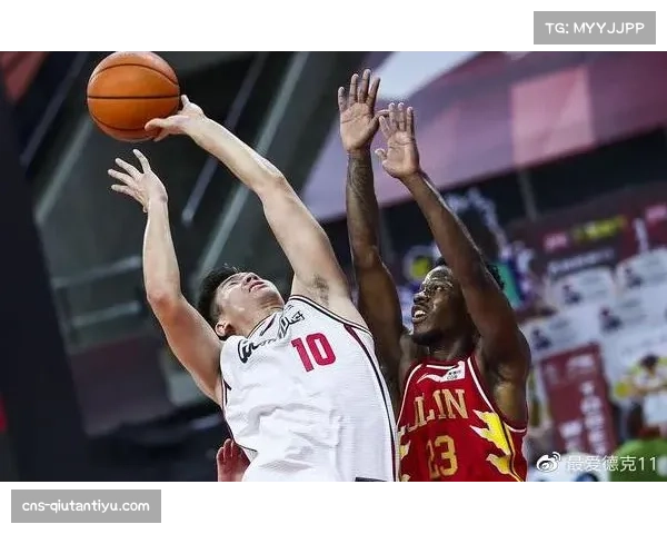 曾凌铉场均6.8分机会有限 福建后卫受小外援挤压出场时间